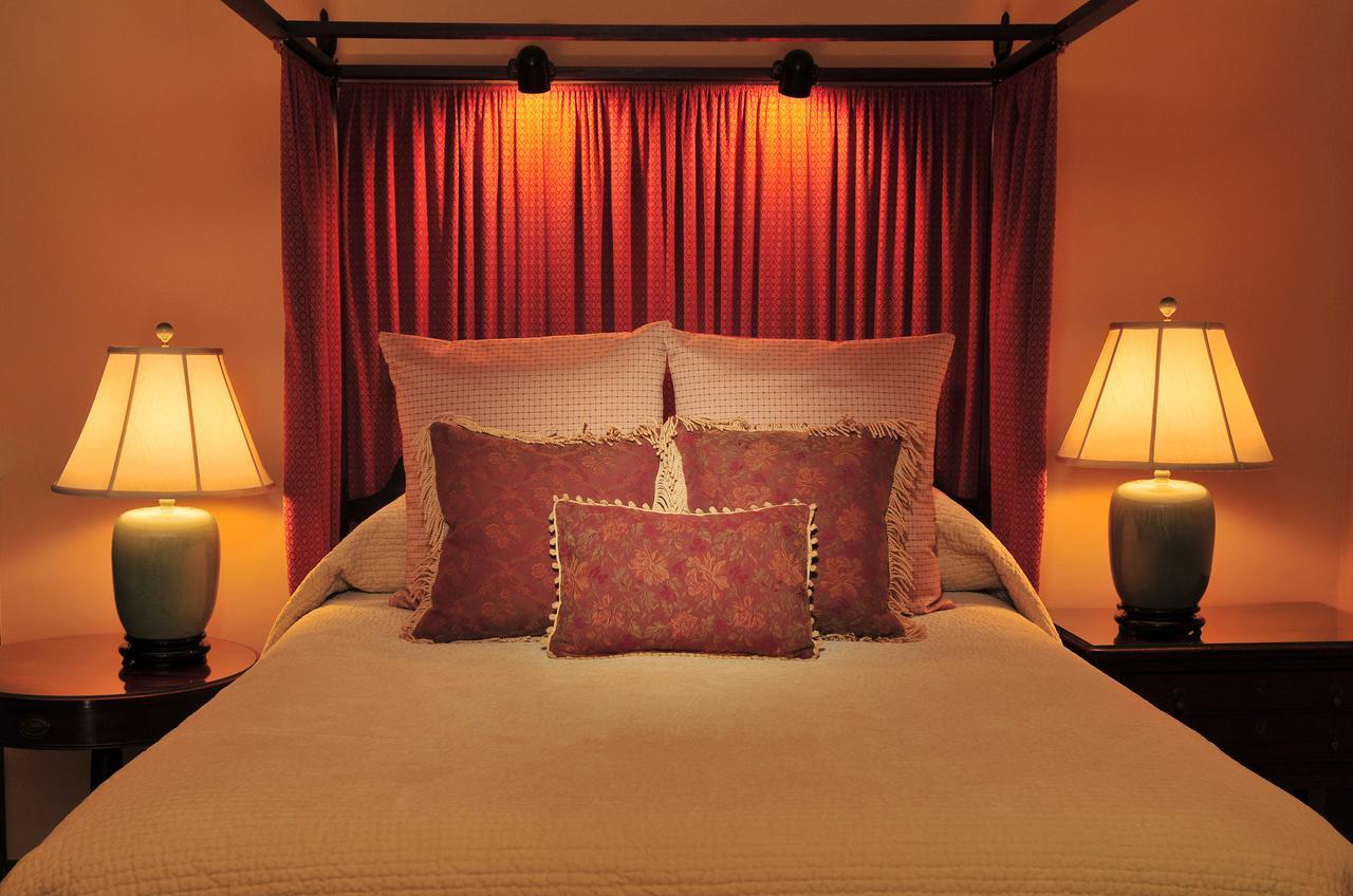 1795 Acorn Inn Bed And Breakfast Canandaigua Ngoại thất bức ảnh